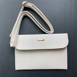 Elim and Paul off white purse.